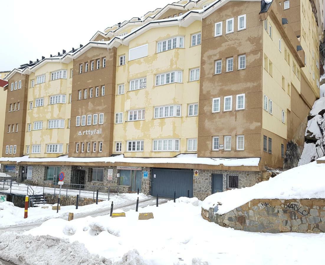 Nuevo Apartamento En Sierra Nevada Con Garaje E Impresionantes Vistas Екстер'єр фото